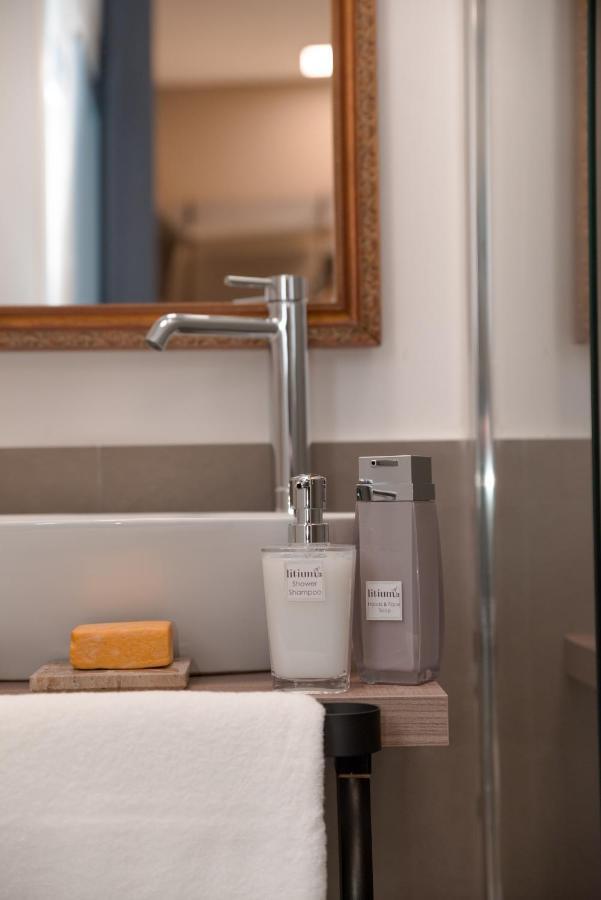 Litium 3 Bed and Breakfast Lecce Exteriör bild