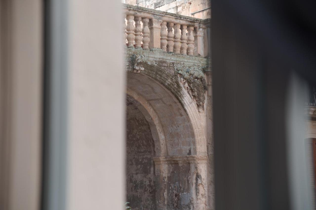 Litium 3 Bed and Breakfast Lecce Exteriör bild